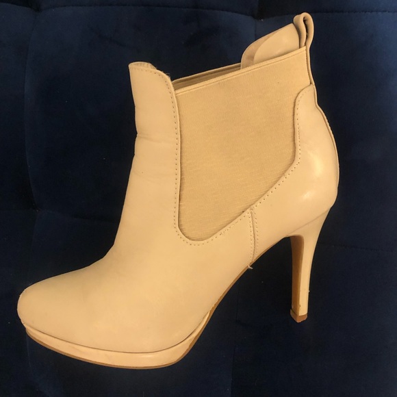Cream PADDED Platform Stilettos Ankle Boots - Picture 12 of 17
